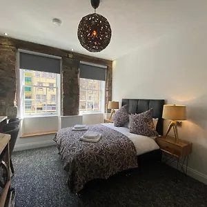 Royal Mile Romance By Heritage Collection Édimbourg